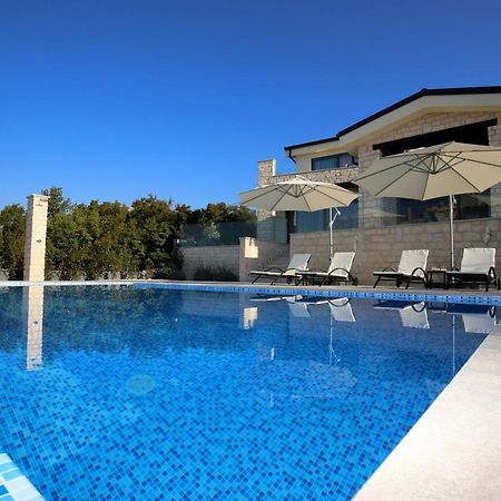 Villa Infinity Smrika Exterior photo